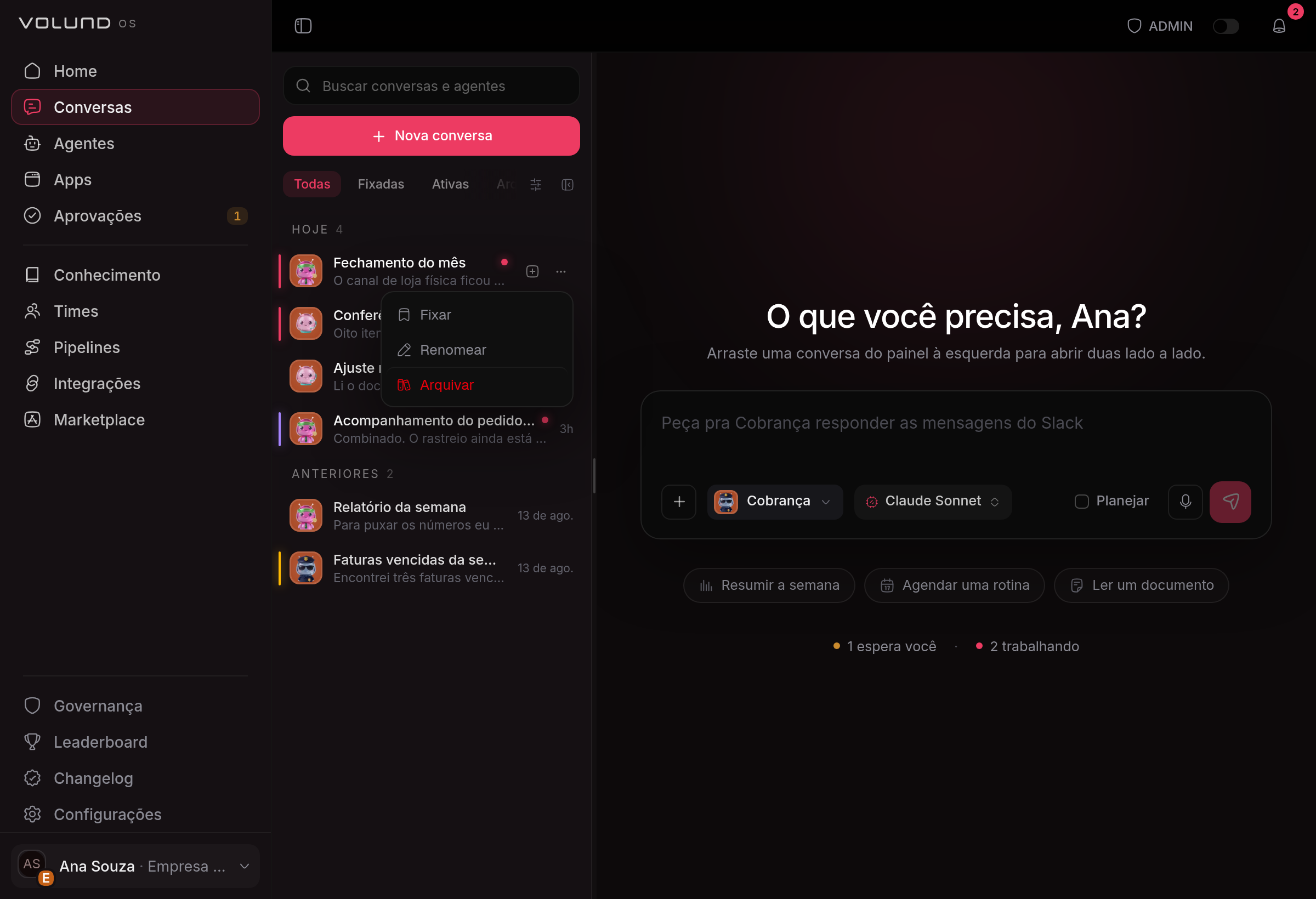 Lista de conversas agrupada por data, com o menu de uma delas aberto mostrando as opções de fixar, renomear e arquivar